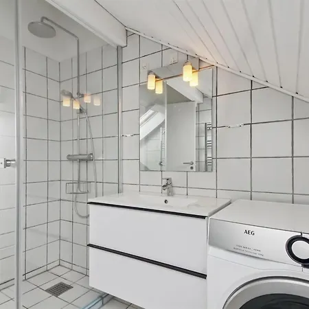 Gaida - 2-3km From The Sea By Interhome